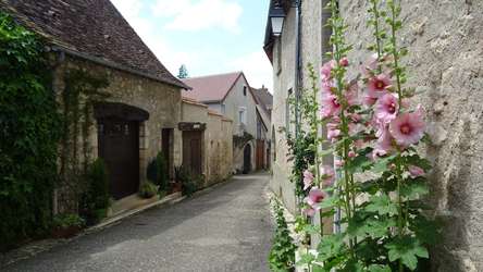 Rue du bourg de Saint-Marcel
